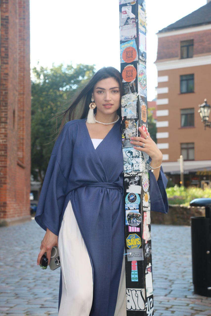 Exclusive Lounge Kimono – Handmade (Limited Edition)